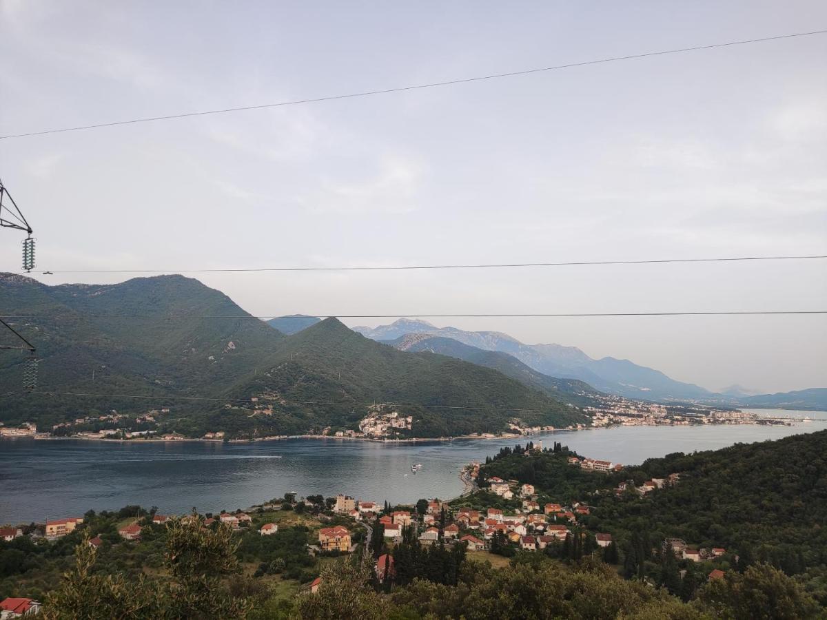 Montenegro Colors カメナリ エクステリア 写真